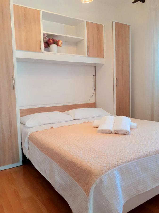 Open Sea Apartmani Grebaštica Exteriér fotografie